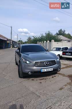 Внедорожник / Кроссовер Infiniti FX 37 2013 в Харькове