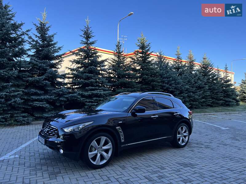 Внедорожник / Кроссовер Infiniti FX 37 2011 в Харькове