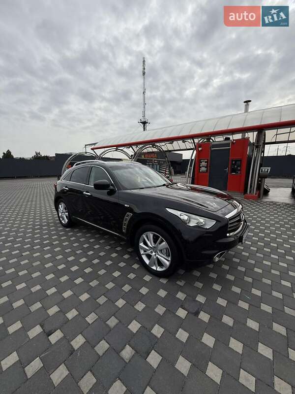 Внедорожник / Кроссовер Infiniti FX 37 2012 в Полтаве фото 6 Внедорожник / Кроссовер Infiniti FX 37 2012 в Полтаве