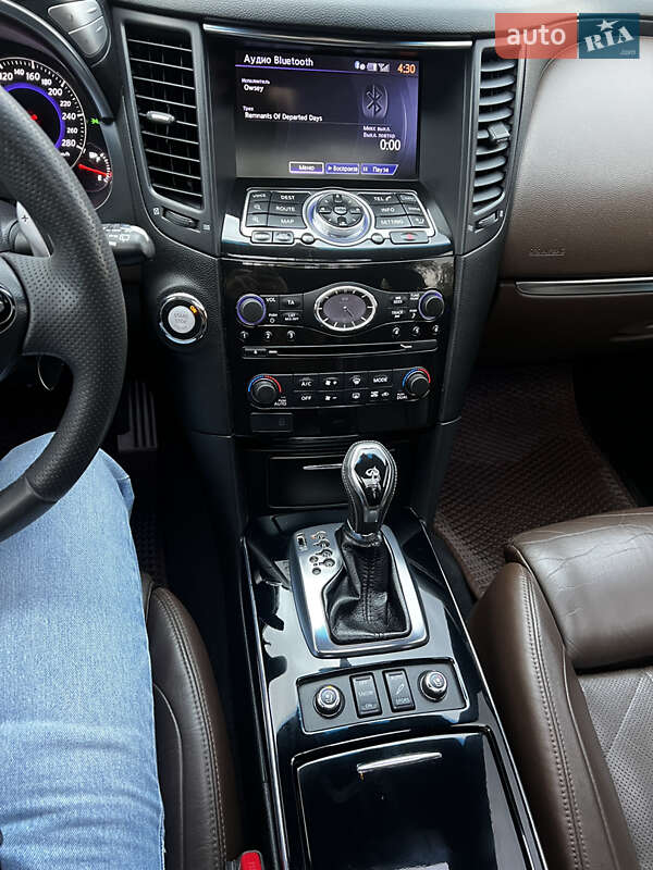 Внедорожник / Кроссовер Infiniti FX 37 2011 в Борисполе фото 16 Внедорожник / Кроссовер Infiniti FX 37 2011 в Борисполе