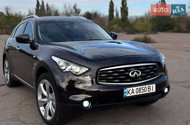 Позашляховик / Кросовер Infiniti FX 37 2010 в Києві