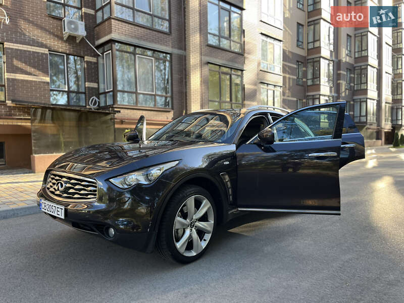 Внедорожник / Кроссовер Infiniti FX 37 2011 в Чернигове фото 21 Внедорожник / Кроссовер Infiniti FX 37 2011 в Чернигове