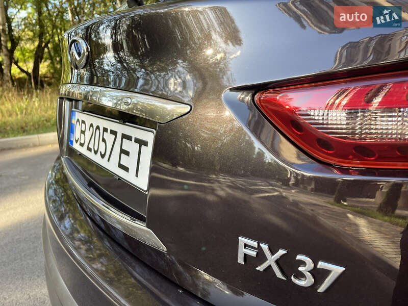 Внедорожник / Кроссовер Infiniti FX 37 2011 в Чернигове фото 23 Внедорожник / Кроссовер Infiniti FX 37 2011 в Чернигове