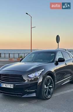 Внедорожник / Кроссовер Infiniti FX 37 2013 в Измаиле