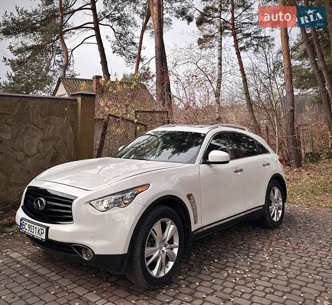 Позашляховик / Кросовер Infiniti FX 37 2013 в Львові