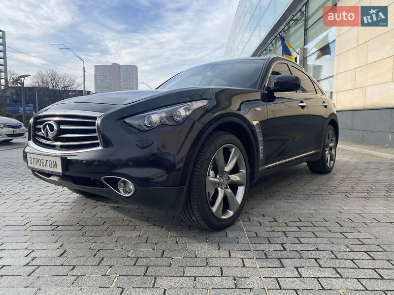 Внедорожник / Кроссовер Infiniti FX 37 2012 в Киеве