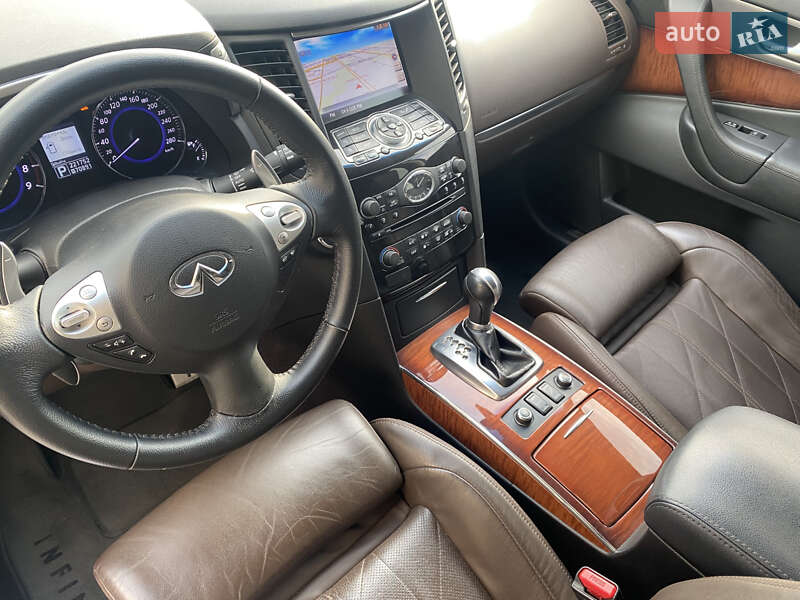 Внедорожник / Кроссовер Infiniti FX 37 2012 в Киеве