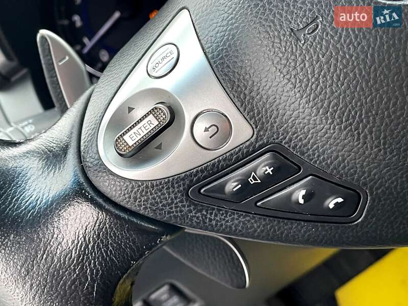 Внедорожник / Кроссовер Infiniti FX 37 2012 в Киеве
