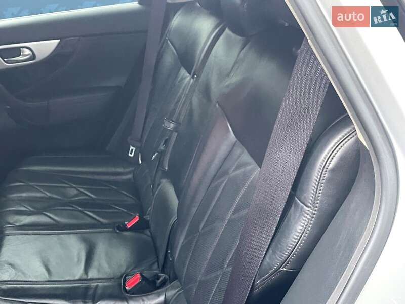 Внедорожник / Кроссовер Infiniti FX 37 2012 в Киеве