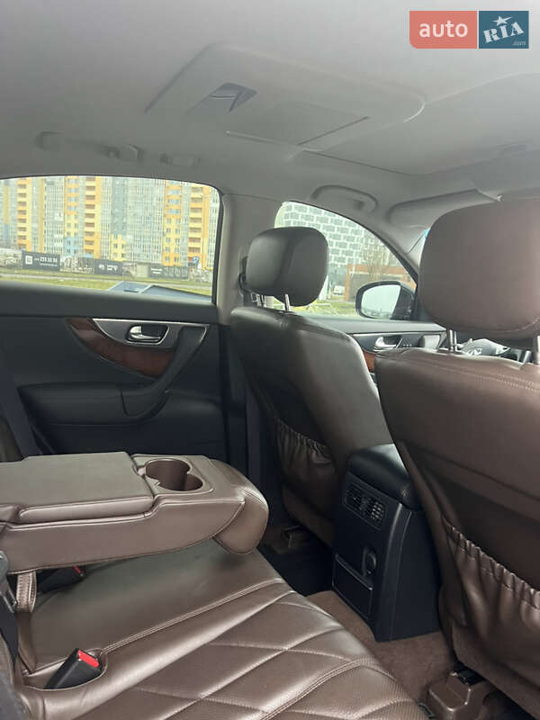 Внедорожник / Кроссовер Infiniti FX 37 2010 в Киеве фото 13 Внедорожник / Кроссовер Infiniti FX 37 2010 в Киеве