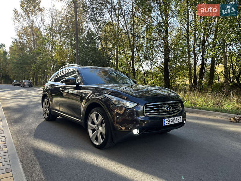 Infiniti FX 37 2011