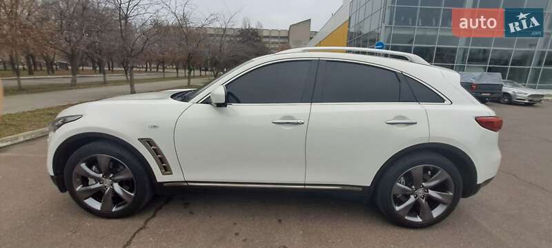Позашляховик / Кросовер Infiniti FX 37 2011 в Миколаєві