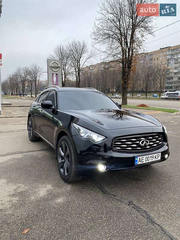 Infiniti FX 37 2011