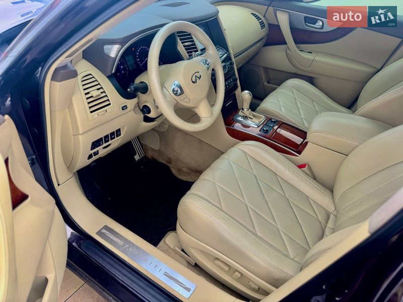 Внедорожник / Кроссовер Infiniti FX 37 2012 в Днепре