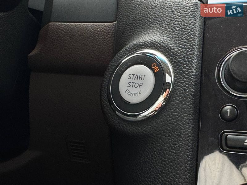 Внедорожник / Кроссовер Infiniti FX 37 2010 в Киеве