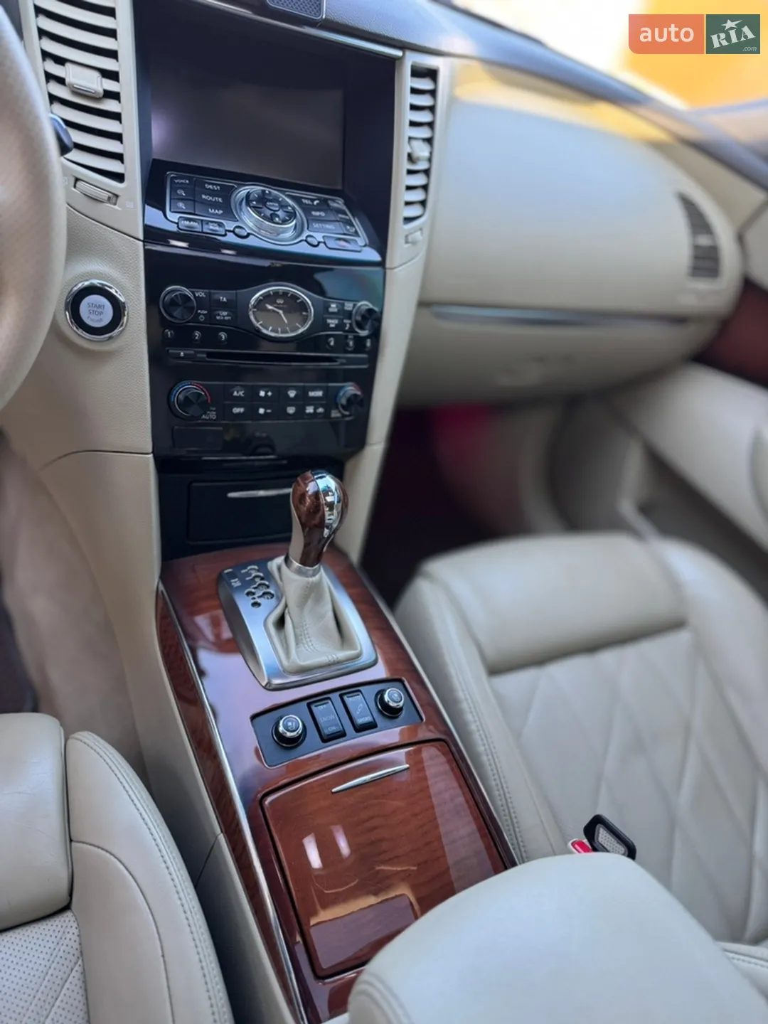 2012 Infiniti FX - мініатюра 23
