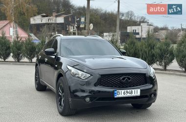 Позашляховик / Кросовер Infiniti FX 37 2010 в Полтаві