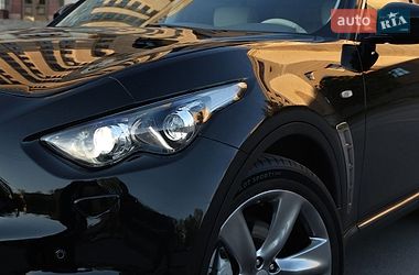 Внедорожник / Кроссовер Infiniti FX 37 2012 в Харькове