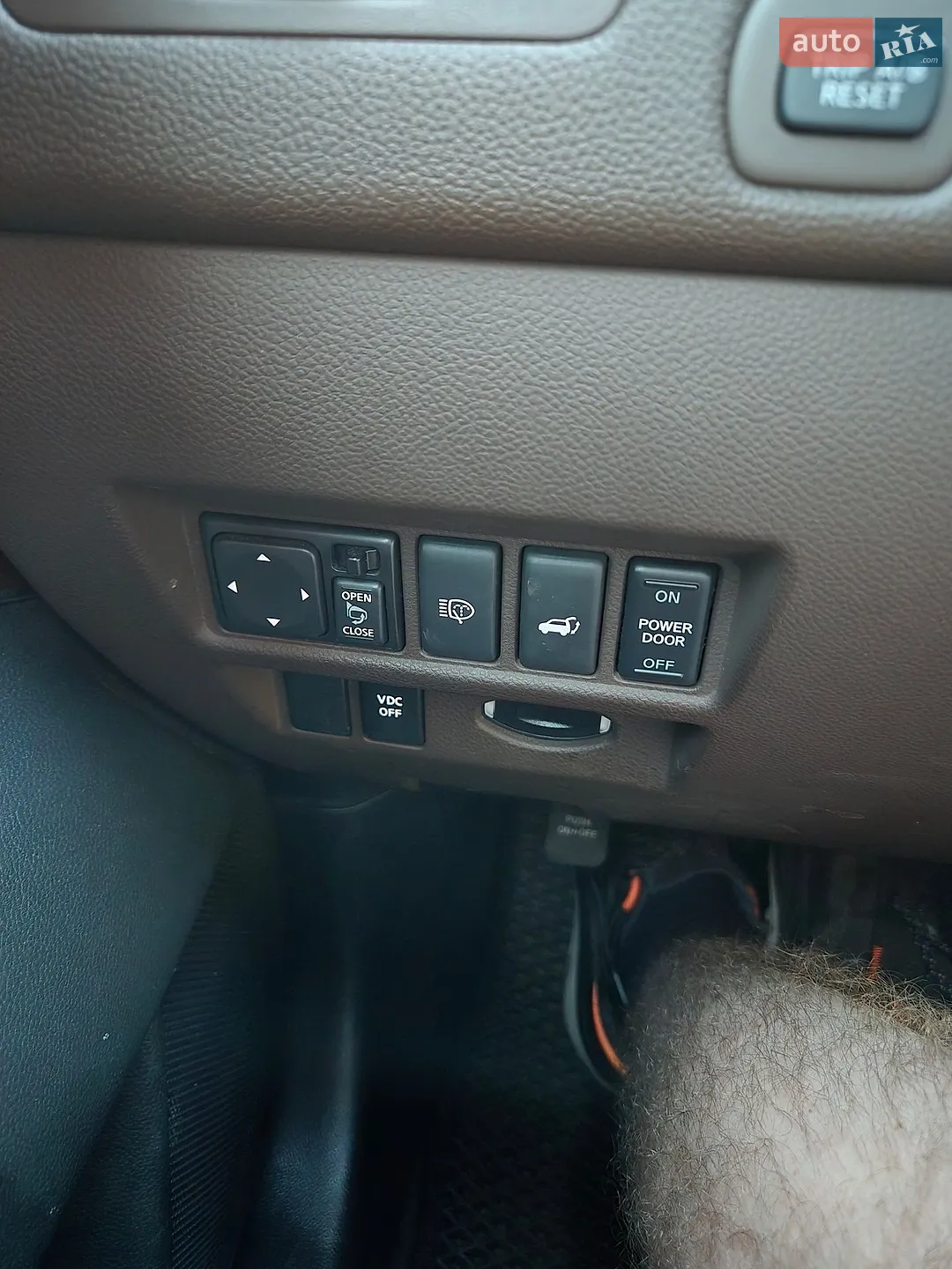 2011 Infiniti FX - мініатюра 39