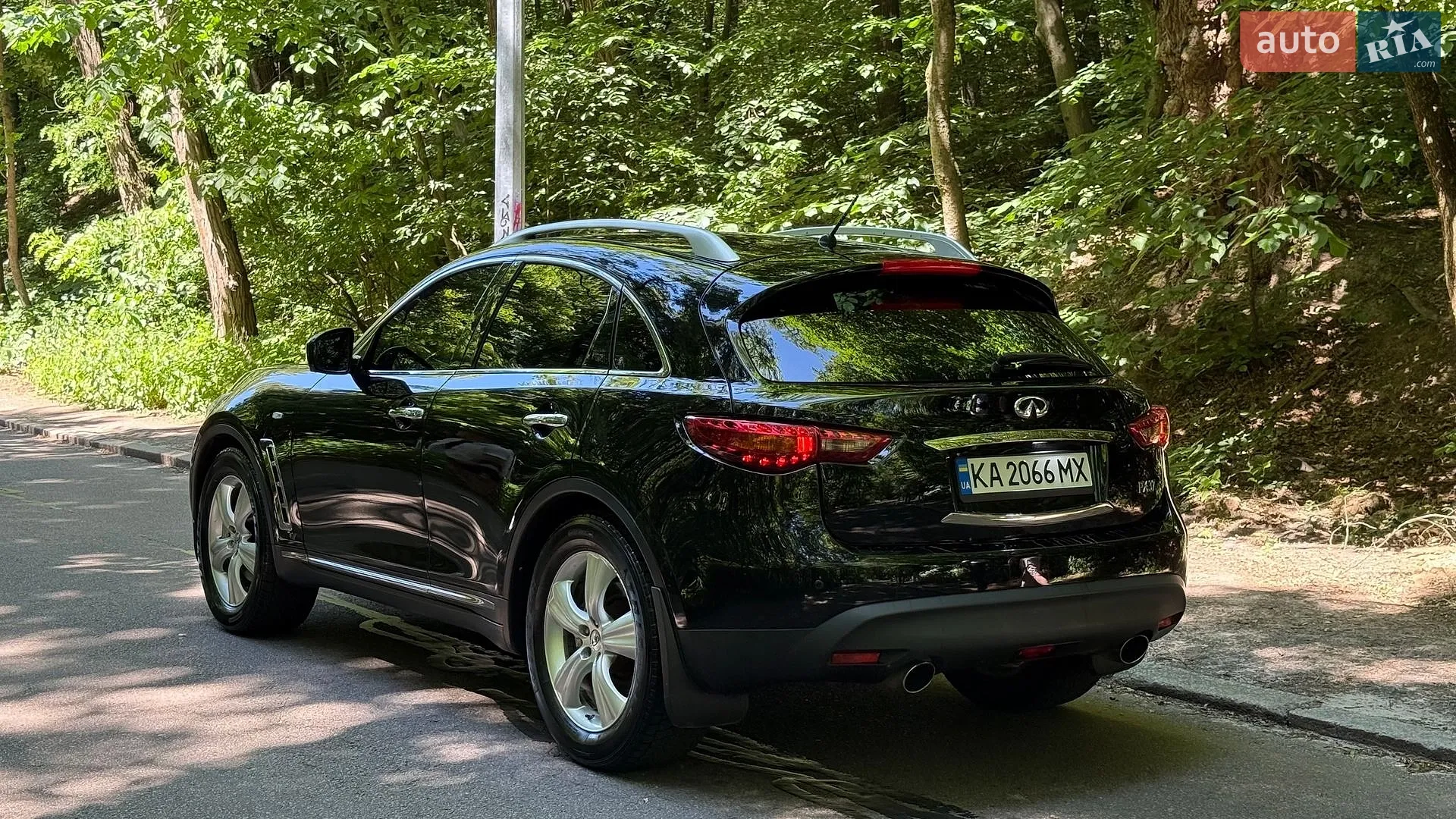 2010 Infiniti FX - мініатюра 8