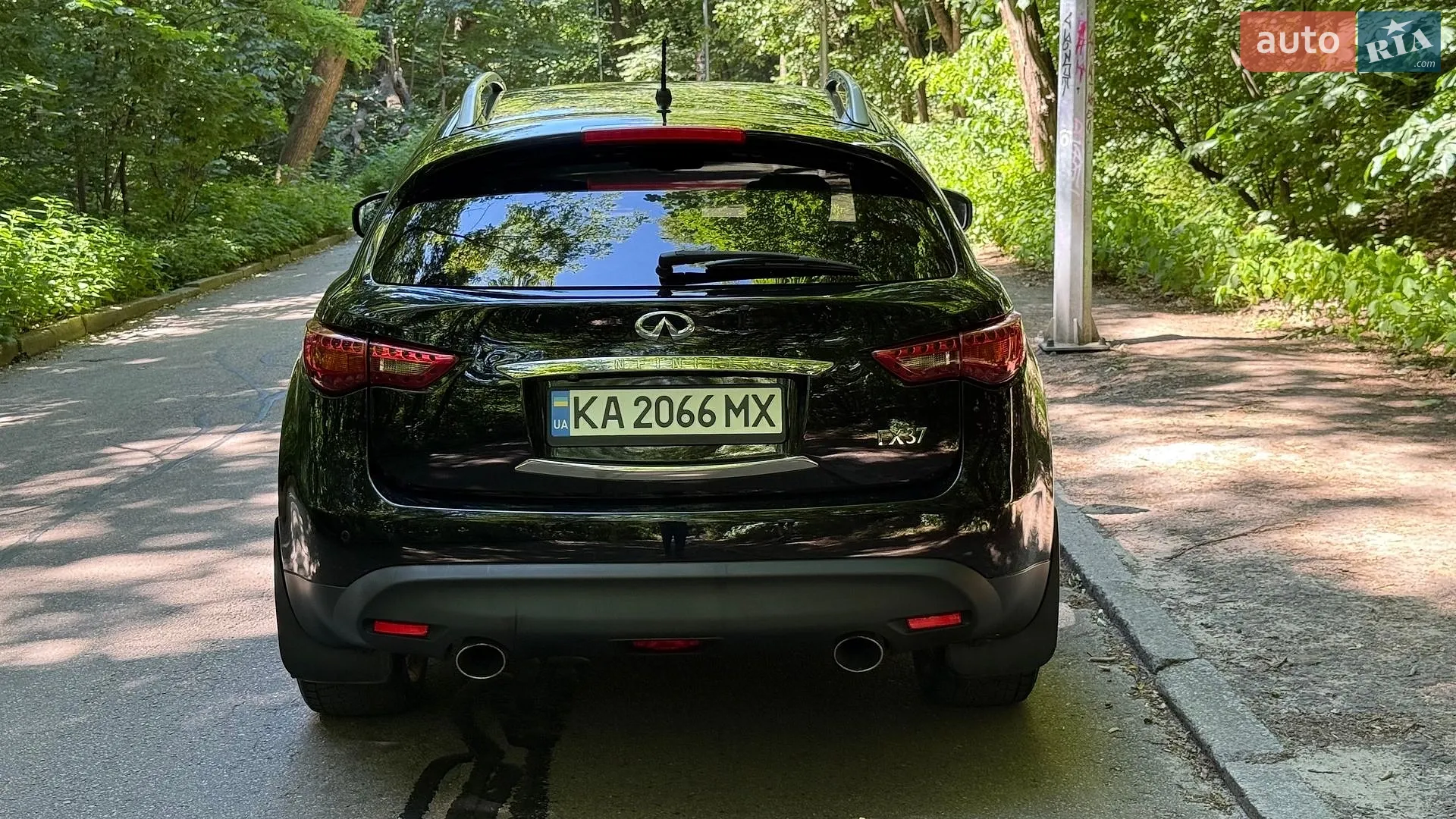 2010 Infiniti FX - мініатюра 9
