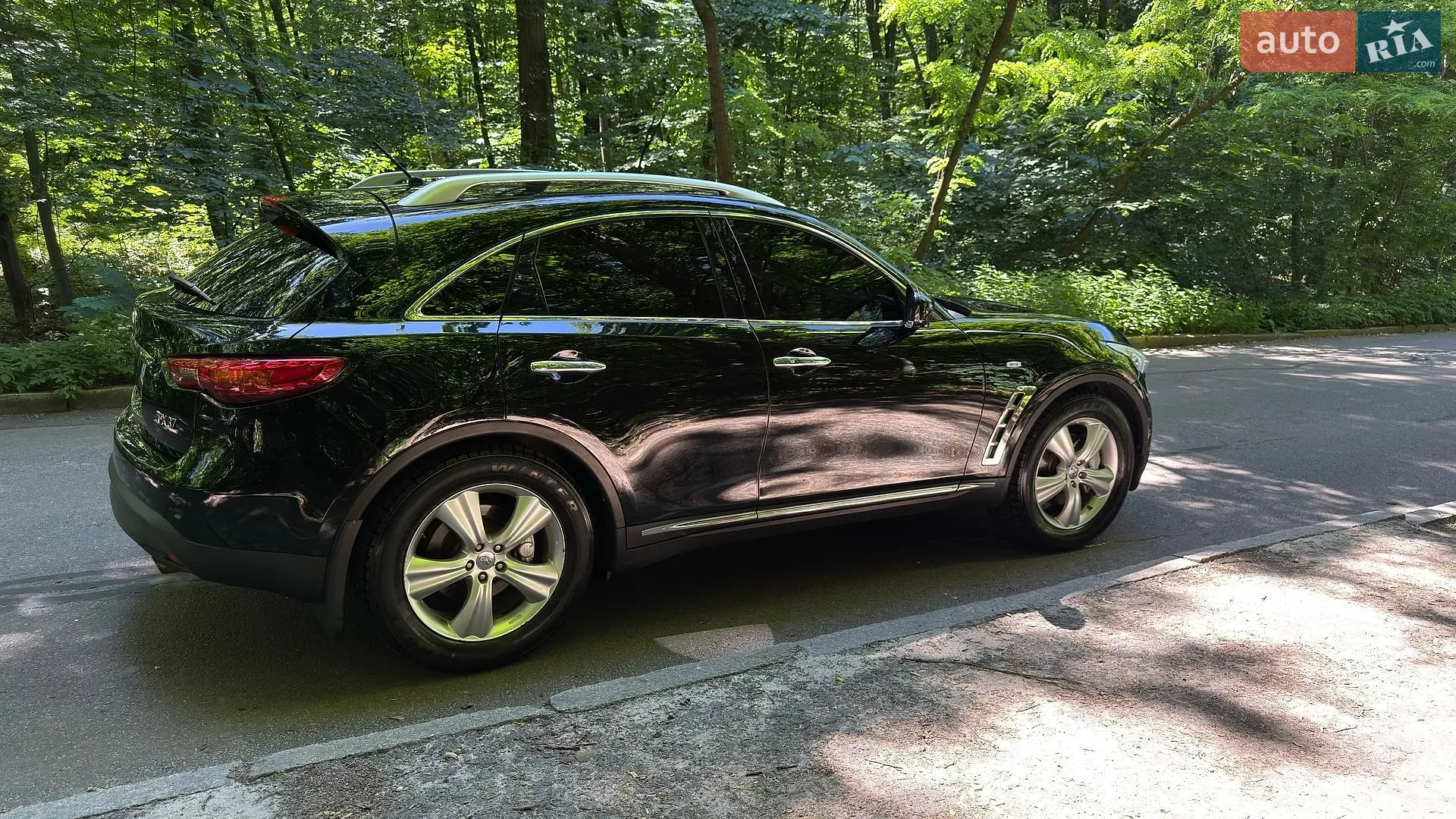 2010 Infiniti FX - мініатюра 11