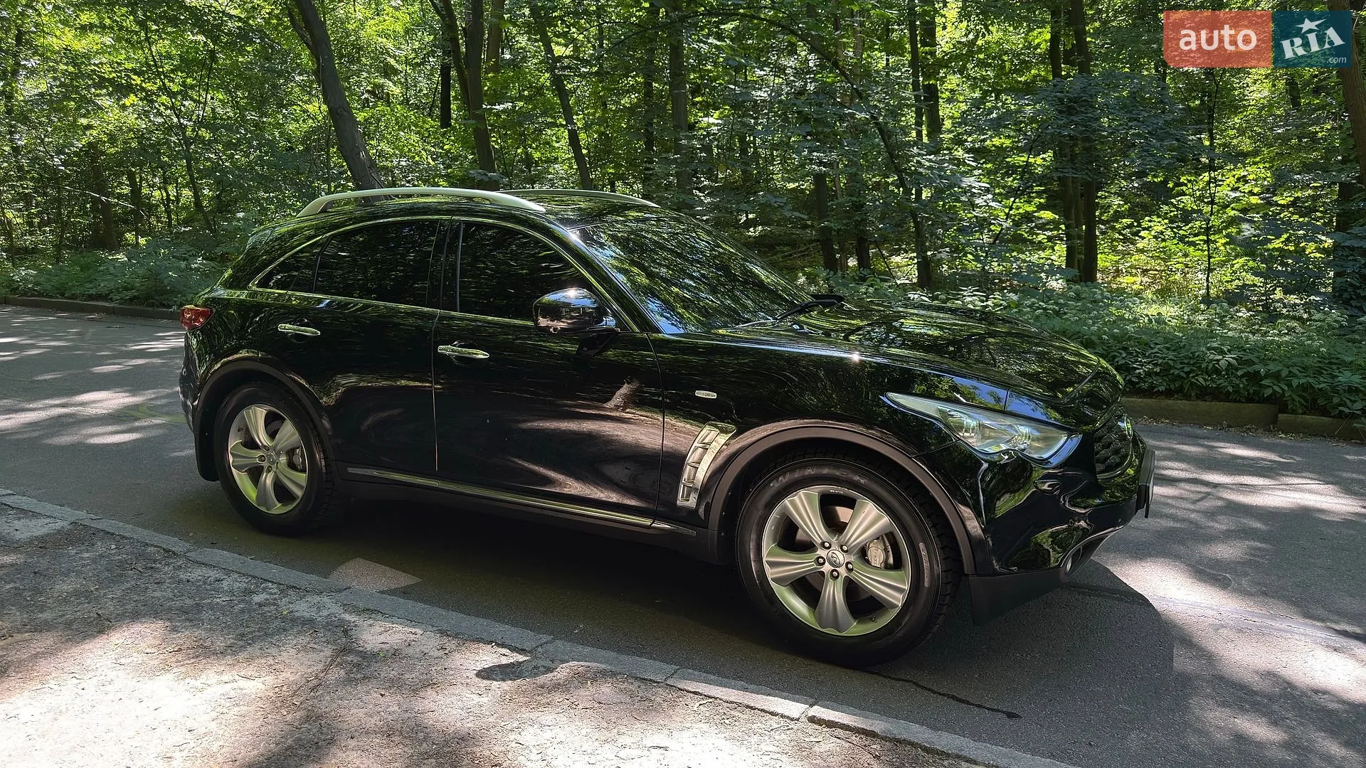 2010 Infiniti FX - мініатюра 12