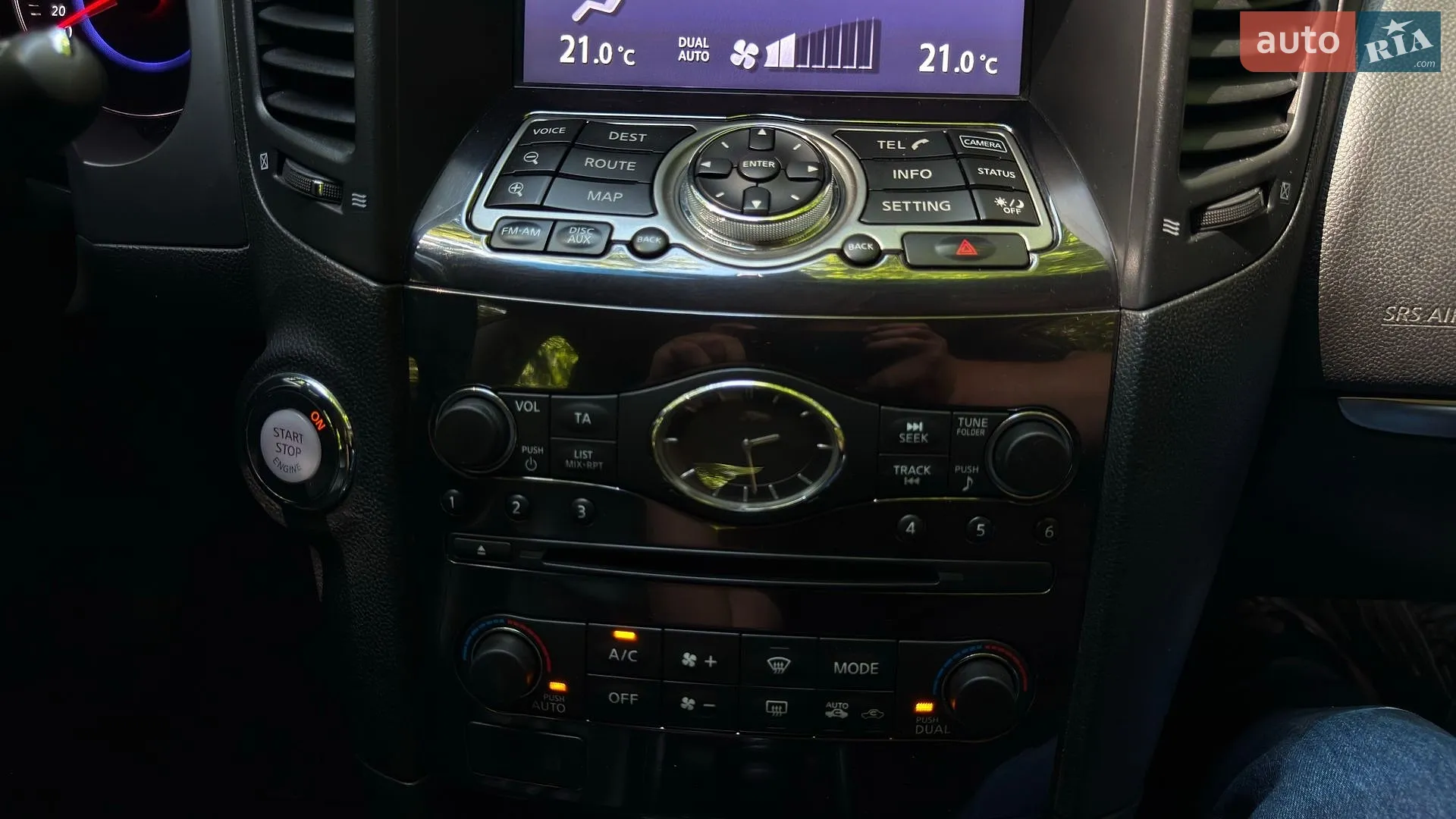 2010 Infiniti FX - мініатюра 37