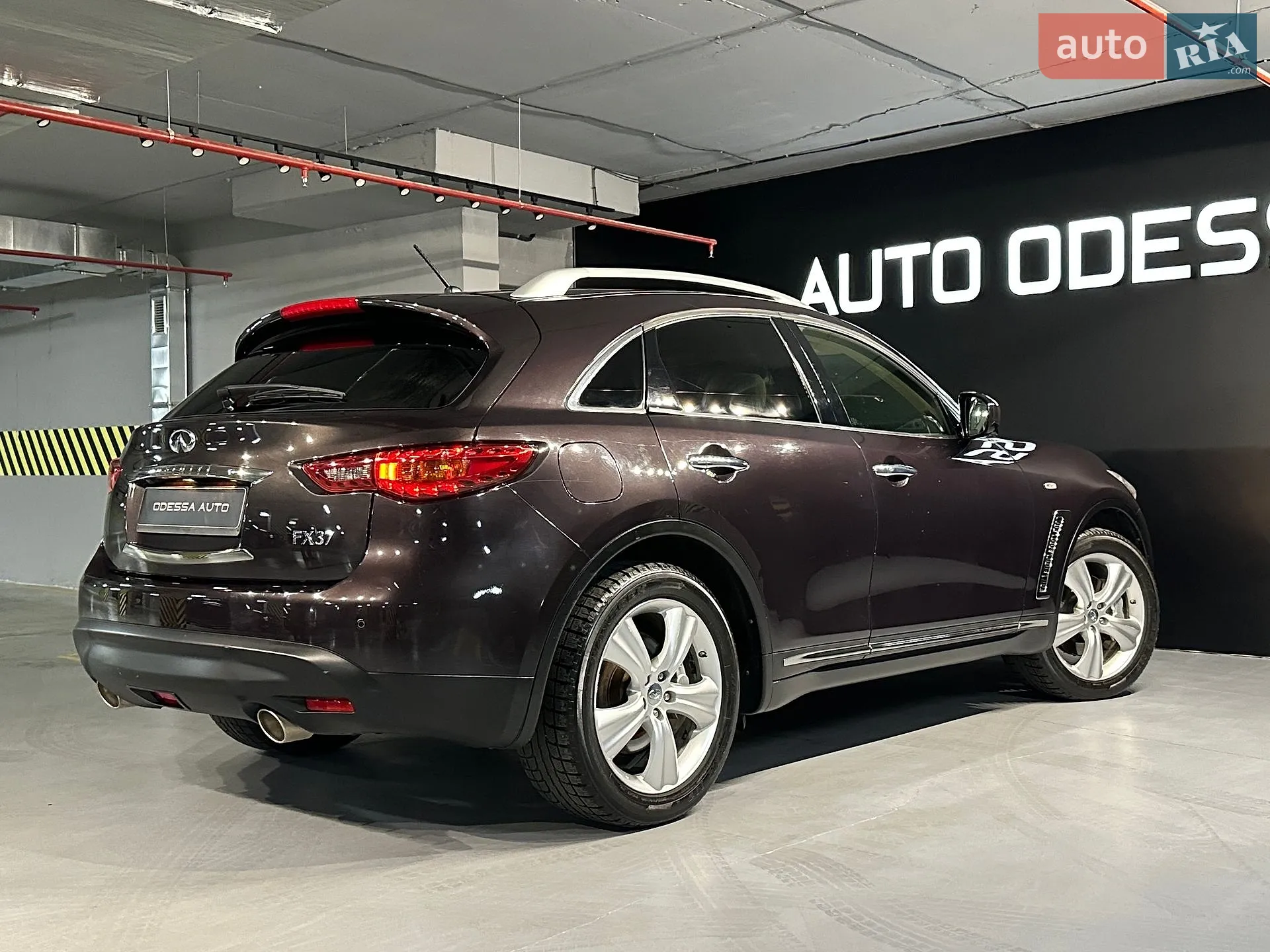 2011 Infiniti FX - мініатюра 7