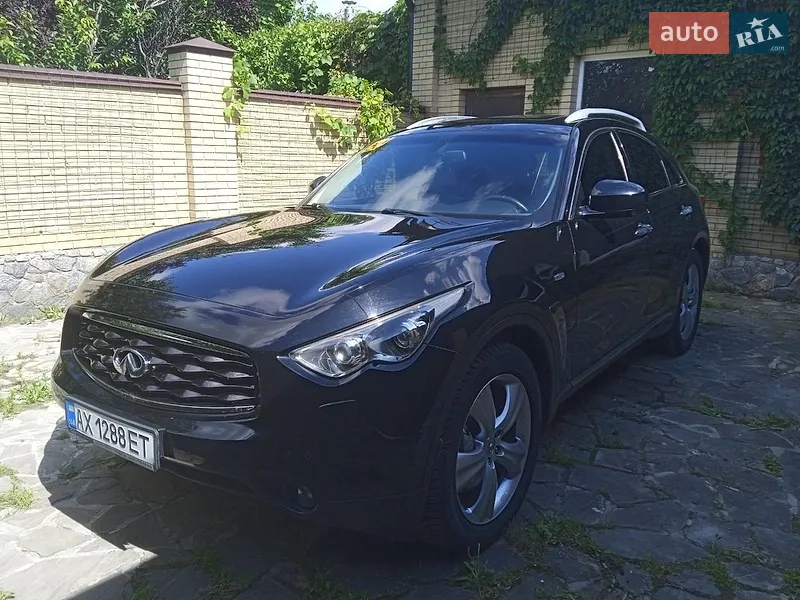 Infiniti FX 37