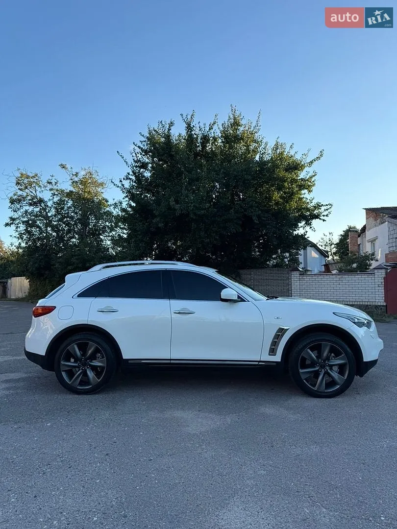 2011 Infiniti FX - мініатюра 9