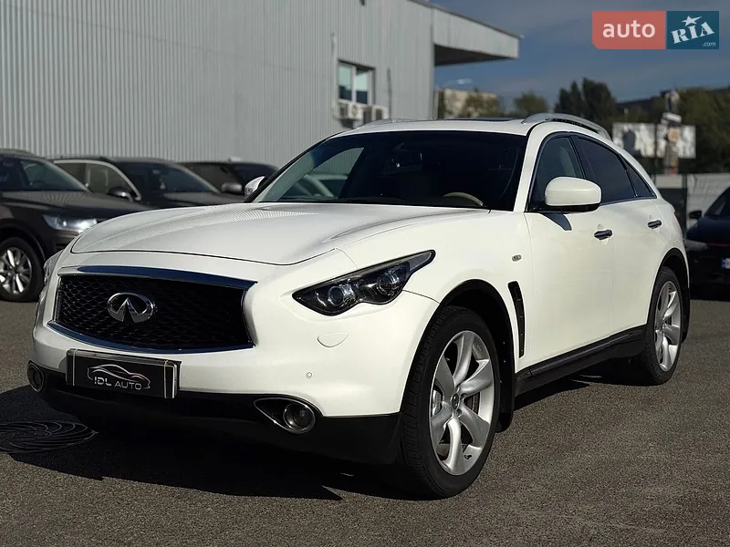 Infiniti FX 37