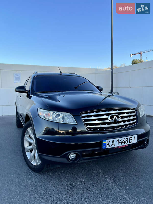 Внедорожник / Кроссовер Infiniti FX 45 2004 в Киеве