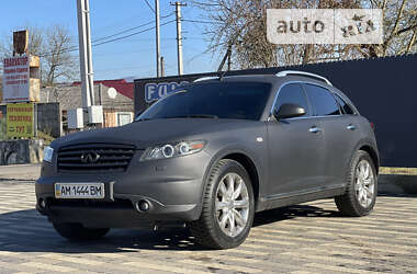 Внедорожник / Кроссовер Infiniti FX 45 2008 в Сваляве