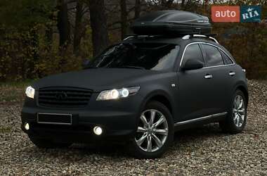 Позашляховик / Кросовер Infiniti FX 45 2008 в Чернівцях