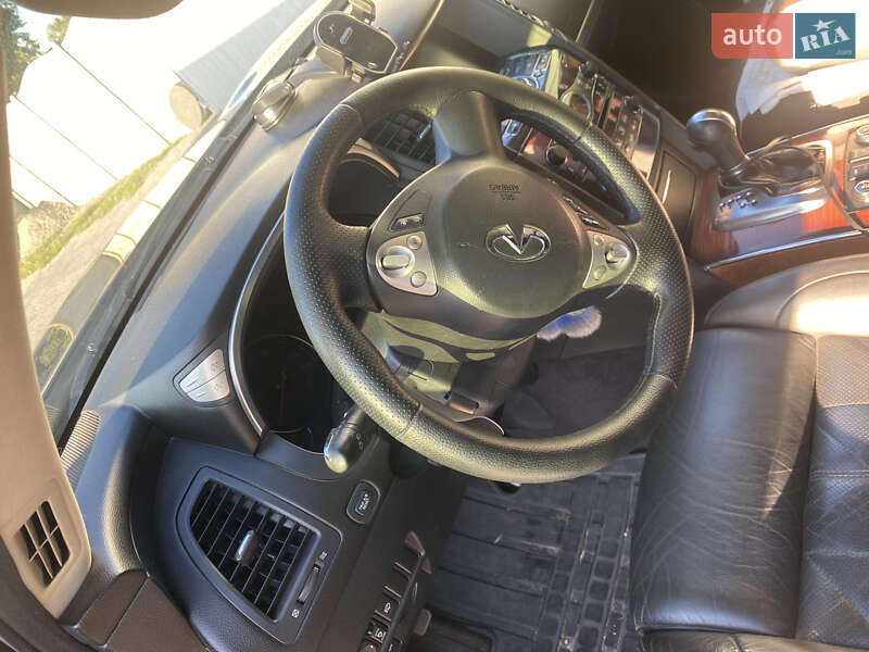 Внедорожник / Кроссовер Infiniti FX 50 2010 в Днепре