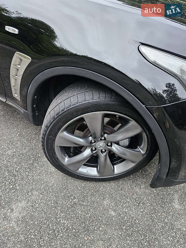 Позашляховик / Кросовер Infiniti FX 50 2008 в Києві