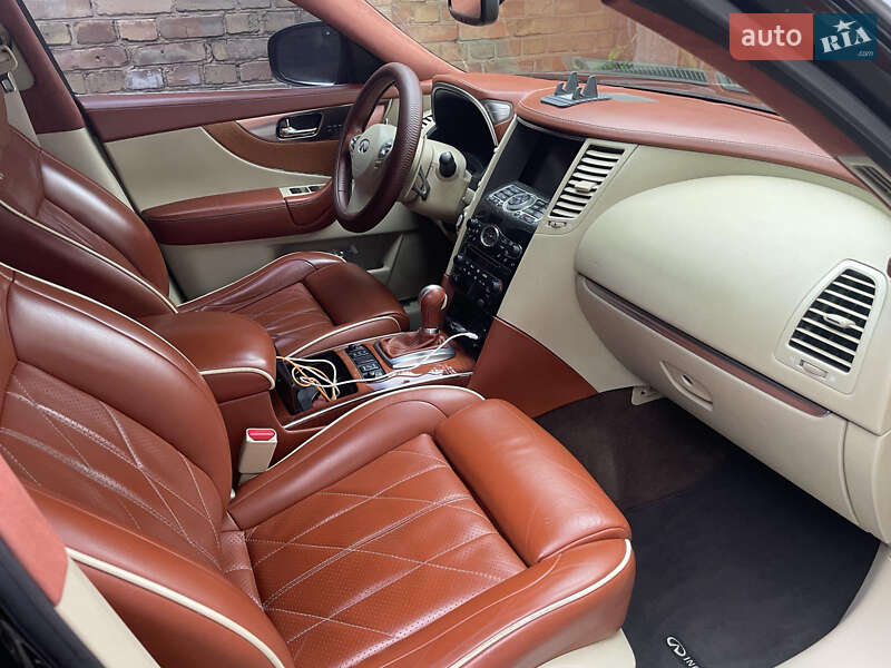 Позашляховик / Кросовер Infiniti FX 50 2008 в Броварах фото 13 Позашляховик / Кросовер Infiniti FX 50 2008 в Броварах