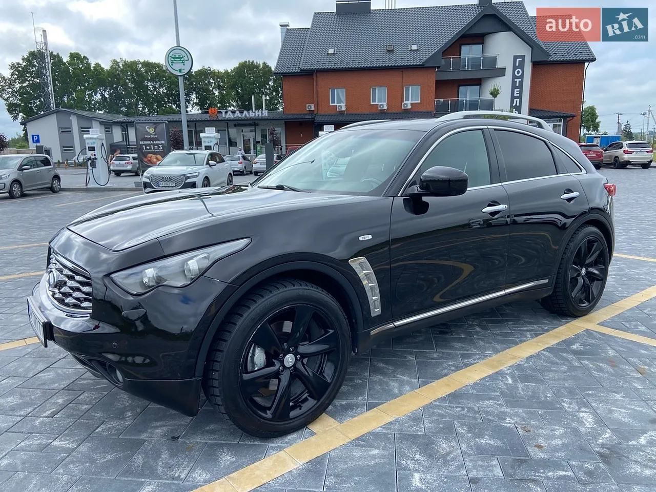 2011 Infiniti FX - мініатюра 50