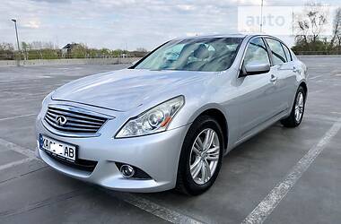 Седан Infiniti G25 2012 в Киеве