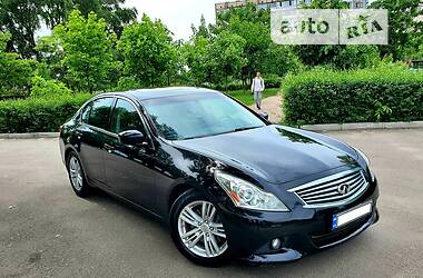 Седан Infiniti G25 2010 в Києві