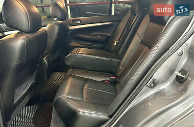 Седан Infiniti G25 2012 в Одессе