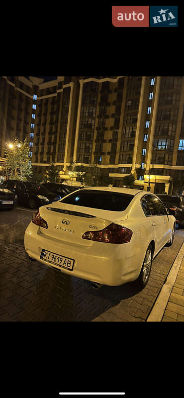 Седан Infiniti G25 2012 в Києві