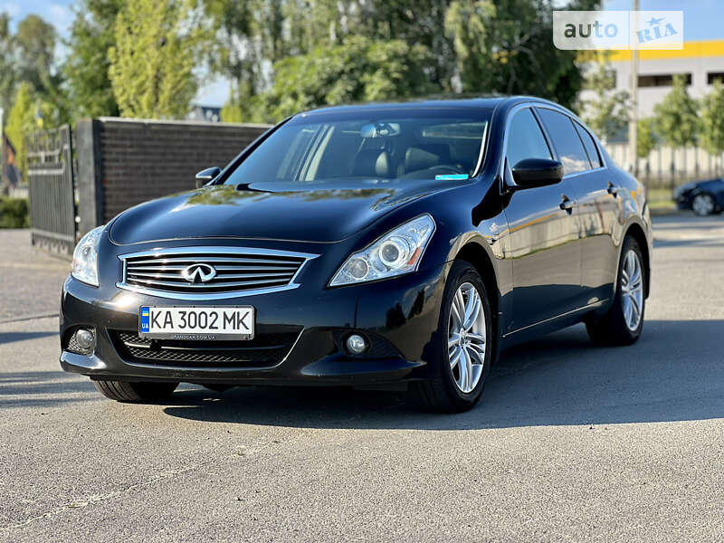 Седан Infiniti G25 2012 в Києві