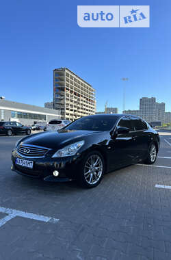 Седан Infiniti G25 2010 в Києві