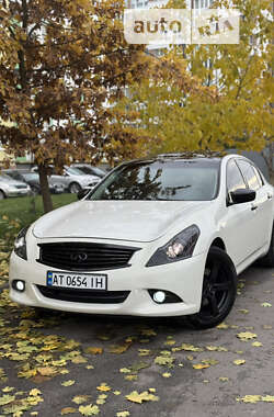 Седан Infiniti G25 2011 в Івано-Франківську