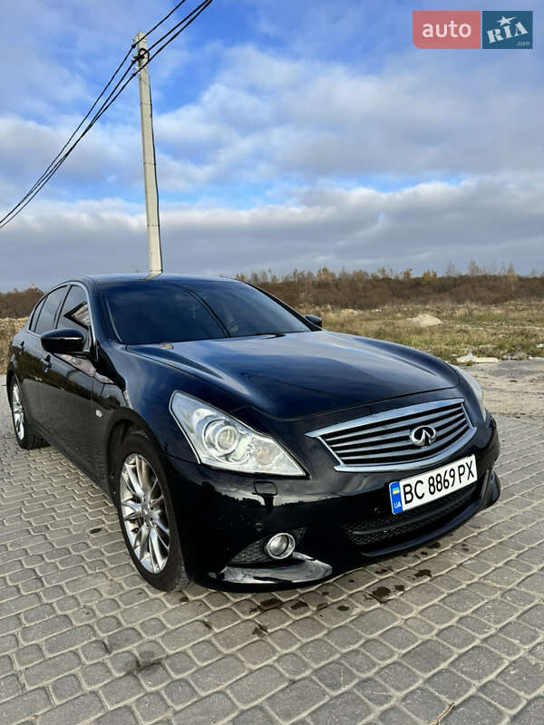 Седан Infiniti G25 2012 в Львові