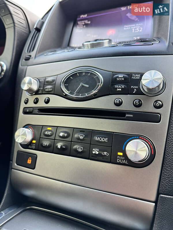 Седан Infiniti G25 2012 в Львові