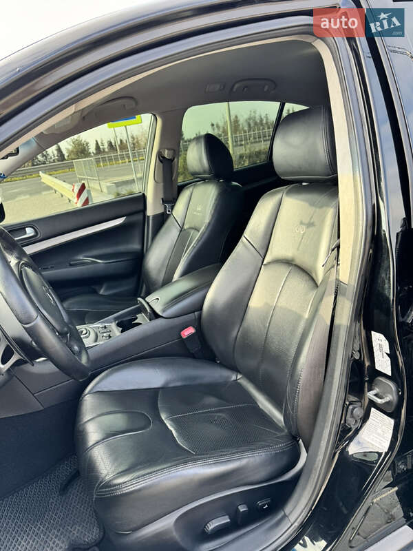 Седан Infiniti G25 2012 в Львові