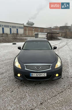 Седан Infiniti G25 2012 в Полтаві